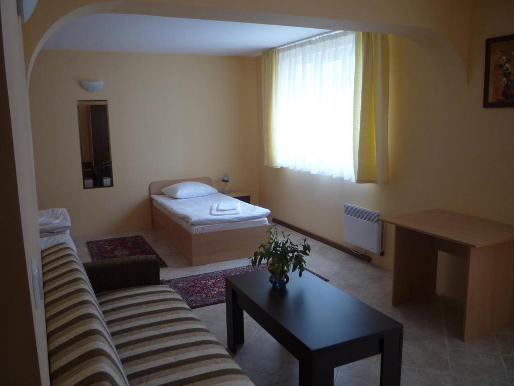 Hostel Sylvia Софія Номер фото