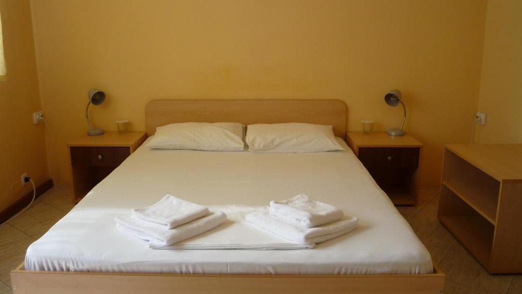 Hostel Sylvia Софія Номер фото